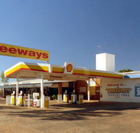 Threeways Roadhouse Tourist Park - VIC Tourism