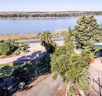 River Shack Rentals - Purnong Rd Mannum - VIC Tourism