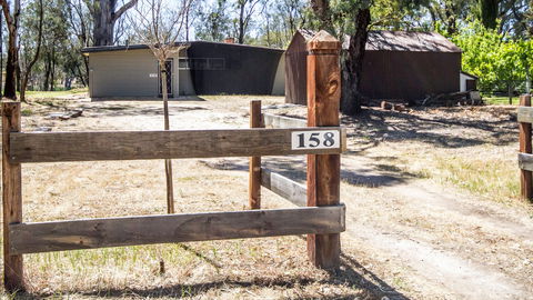 River Shack Rentals - Morgan - VIC Tourism 0