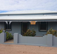 Petan Cottage - VIC Tourism