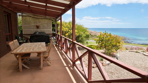 Kepals On The Coast - VIC Tourism 0