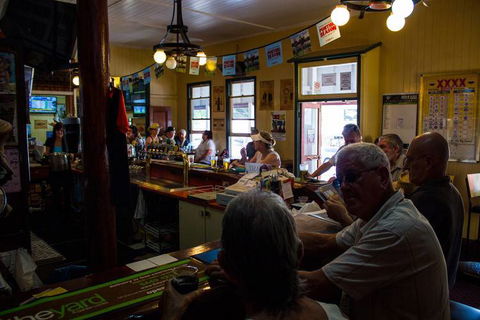 Joes Waterhole Hotel - VIC Tourism 3