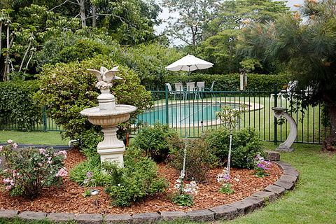 Flaxton Country Lodge Motel QLD P/L - VIC Tourism 6