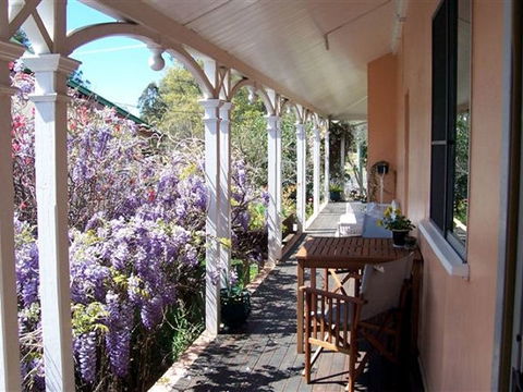 Guy House B&B - VIC Tourism 1