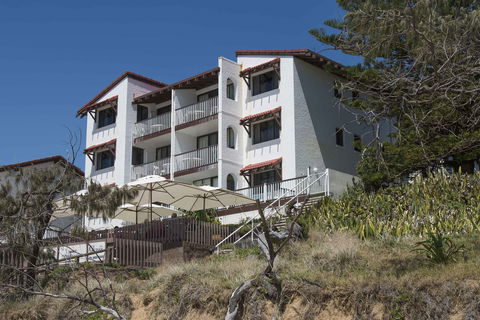 Don Pancho Beach Resort - VIC Tourism 5