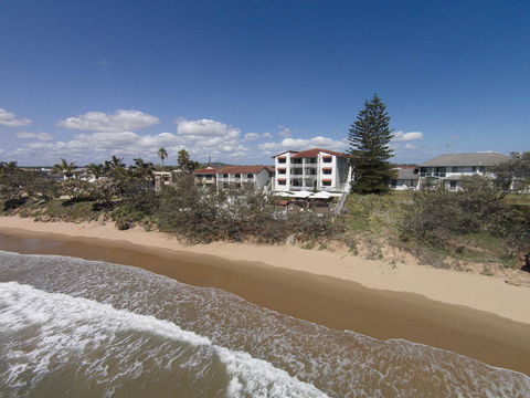 Don Pancho Beach Resort - VIC Tourism 9