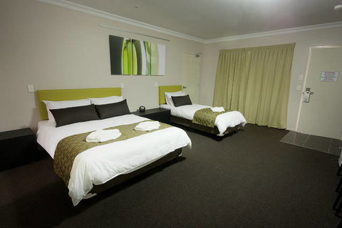 Drovers Motor Inn - VIC Tourism 0