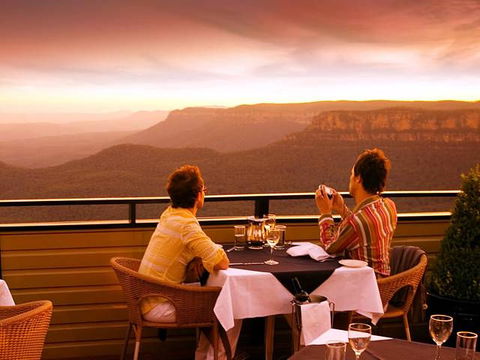 Echoes Boutique Hotel & Restaurant - VIC Tourism 0