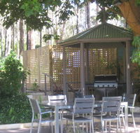 Edge of the Forest Motel and Cottage - VIC Tourism