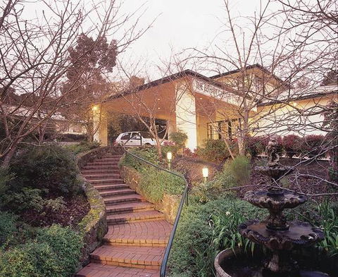 Eltham Gateway Hotel And Conference Centre - VIC Tourism 0