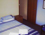 Emu Beach Chalets - VIC Tourism 0