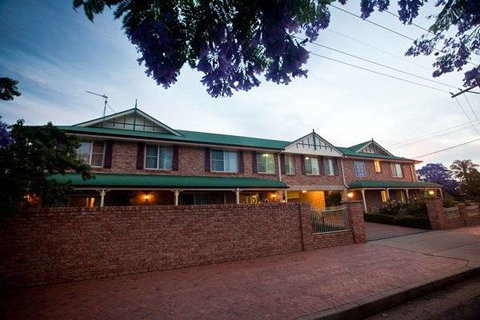 Endeavour Court Motor Inn - VIC Tourism 8