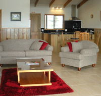 Endeavour Lodge - VIC Tourism