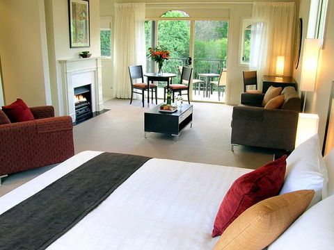 Falls Mountain Retreat - VIC Tourism 0