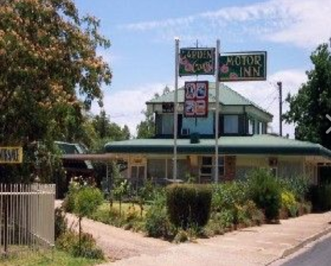 Garden Court Motor Inn - VIC Tourism 0