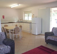 Golden Chain Margaret River Country Cottages - VIC Tourism