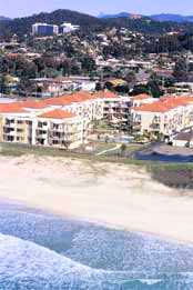 Golden Riviera Beach Resort - VIC Tourism 4