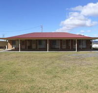 Golfers Inn - VIC Tourism