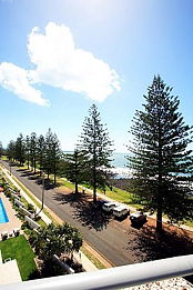 Grand Mercure Apartments C Bargara Resort - VIC Tourism 4