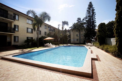 Great Eastern Motor Lodge - VIC Tourism 0