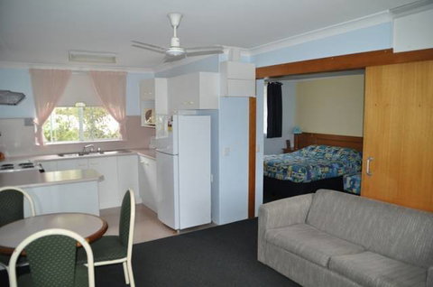 Haven Waters Motel And Apartments - VIC Tourism 6