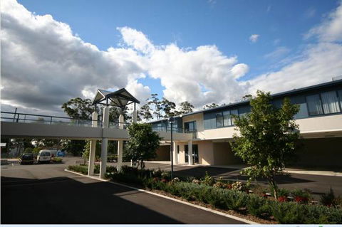 Hawkesbury Race Club Motel - VIC Tourism 2