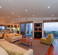 Hearn's Beachside Villas - VIC Tourism