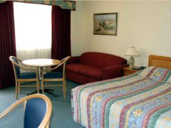 Highlands Motor Inn - VIC Tourism 0