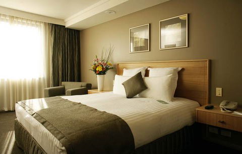 Holiday Inn Perth City Centre - VIC Tourism 0