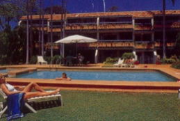 Hotel Laguna - VIC Tourism 1