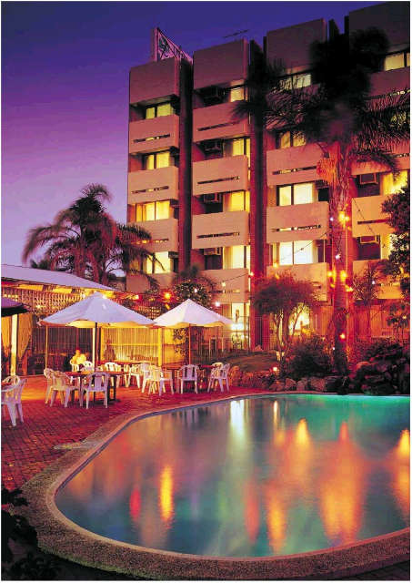 Indian Ocean Hotel - VIC Tourism 0