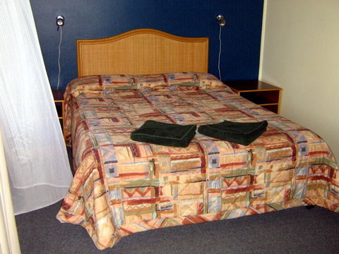 Jadon Place - VIC Tourism 0
