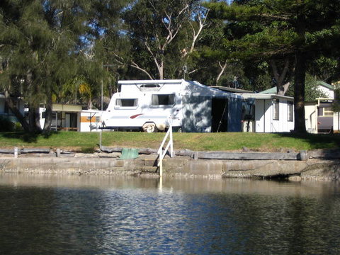 Jervis Bay Caravan Park - VIC Tourism 4