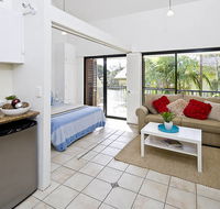 Julians Apartments - VIC Tourism