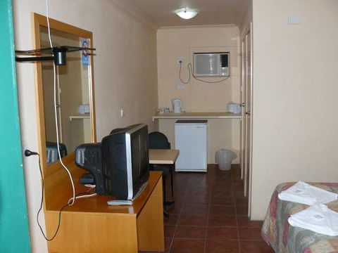 Jurien Bay Hotel Motel - VIC Tourism 4