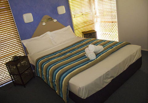 Kelly's Beach Resort - VIC Tourism 1