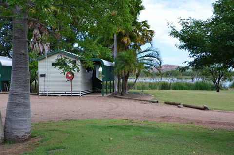 Kimberleyland Waterfront Holiday Park - VIC Tourism 1