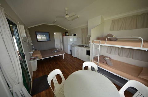 Kimberleyland Waterfront Holiday Park - VIC Tourism 2