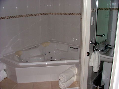 Kyogle Country Inn - VIC Tourism 1
