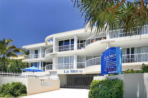 La Mer Sunshine Beachfront Apartments - VIC Tourism 1