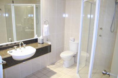 Mandarin Motel - VIC Tourism 1