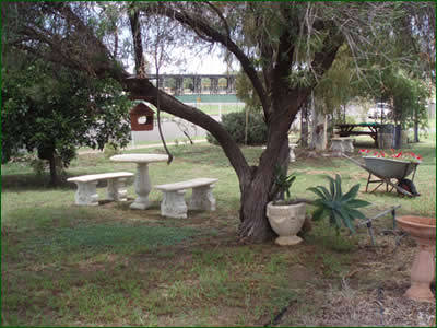 Halls Creek NSW VIC Tourism