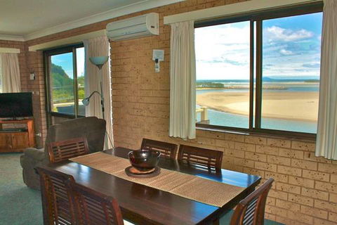 Marcel Towers Holiday Apartments - VIC Tourism 7