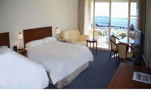 Marina Resort Nelson Bay - VIC Tourism 2