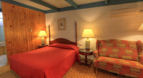 Marlborough Motor Inn - VIC Tourism 0