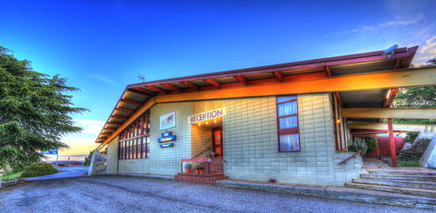 Marlborough Motor Inn - VIC Tourism 1