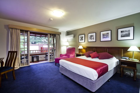 Mercure Canberra - VIC Tourism 8