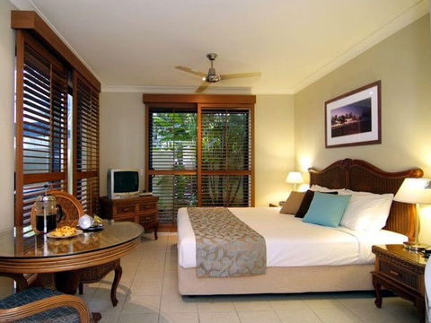 Meridian Port Douglas - VIC Tourism 1