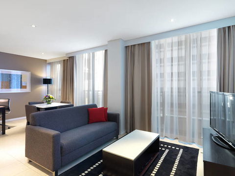 Meriton Serviced Apartments - Pitt Street - VIC Tourism 0