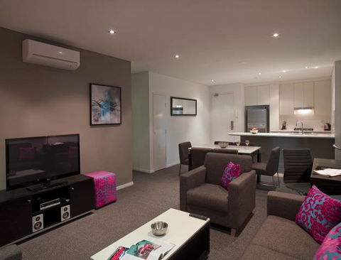 Meriton Serviced Apartments - Southport - VIC Tourism 2